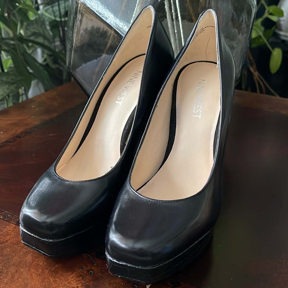 Nine West Black Black Leather Snake Print High Heels Women’s US 5